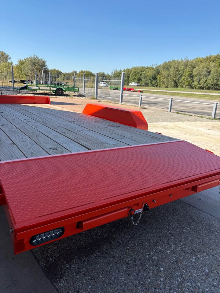 2026 Rice 82 in x 18 ft car hauler, 7K GVWR, photo 14