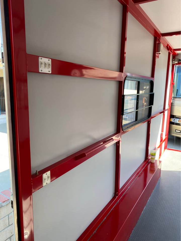 2014 Sport Trailer 22’ enclosed, photo 7