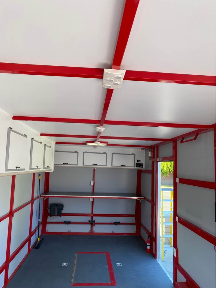 2014 Sport Trailer 22’ enclosed, photo 11