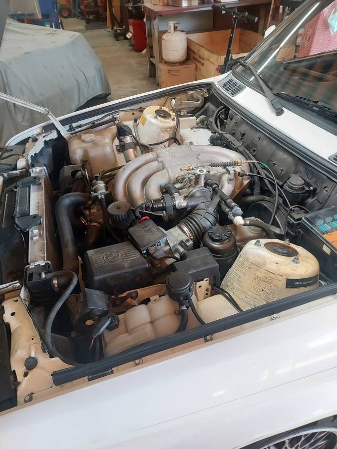 1988 BMW 325is, 5-speed manual, photo 7