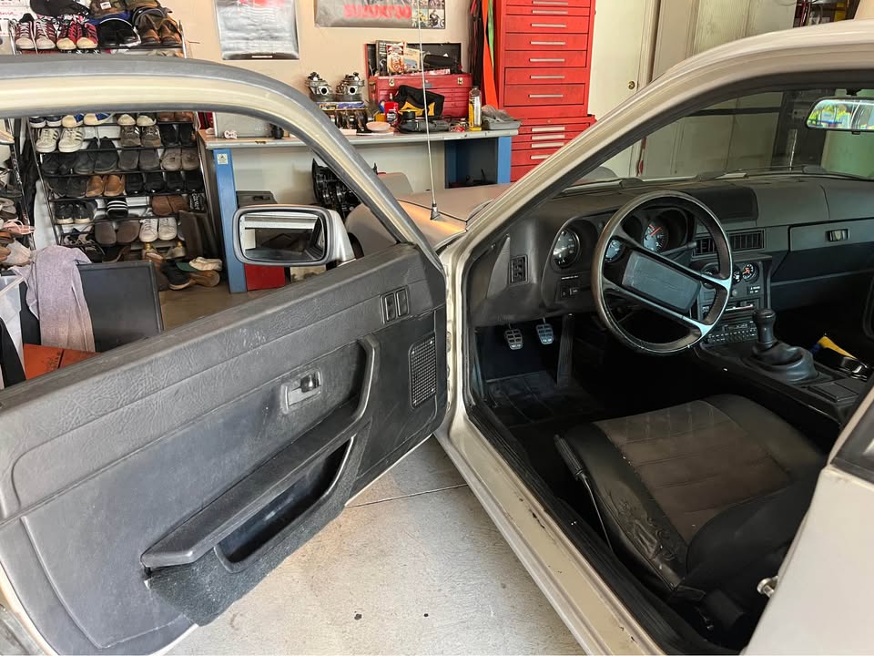 1987 Porsche 924S, runs great, heads and valves redone 2022, photo 8
