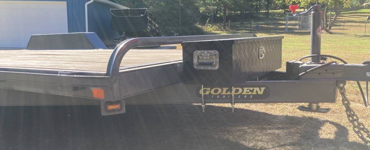 2022 Golden Car Hauler in Like New Condition -10k GVWR, photo 6