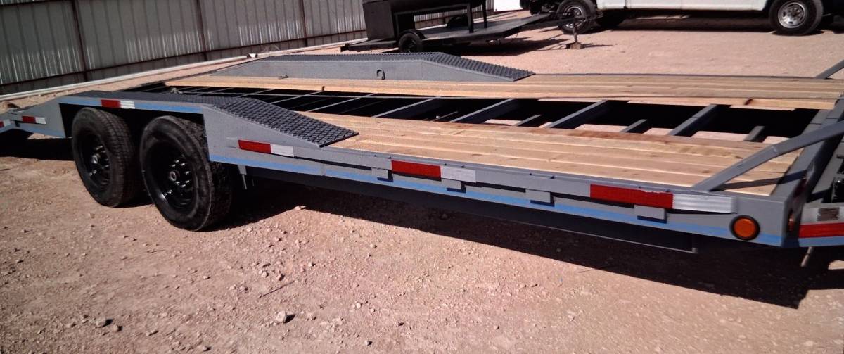 24' ft Heavy Duty Auto Hauler, photo 2