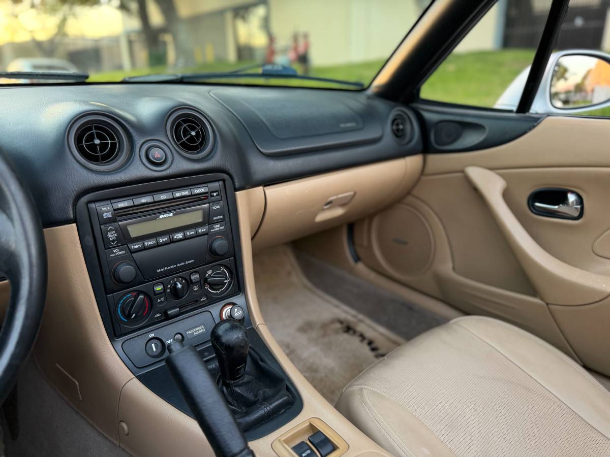 2002 Mazda MX-5 Miata, photo 15