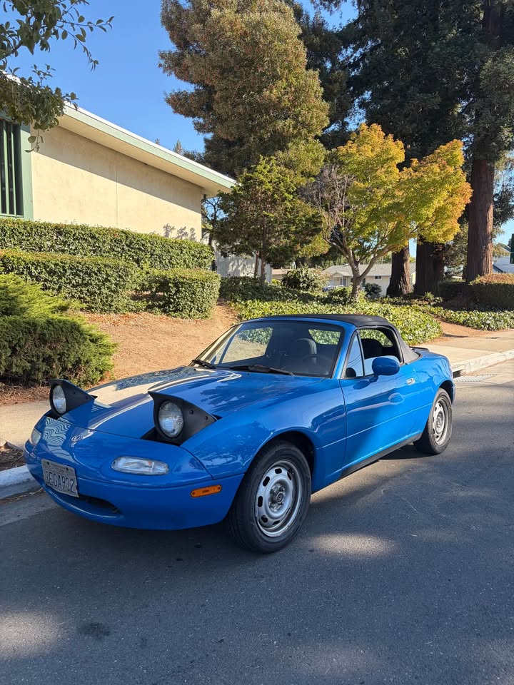 1993 Mazda MX-5 Miata, Mariner Blue, new timing belt and clutch, photo 2