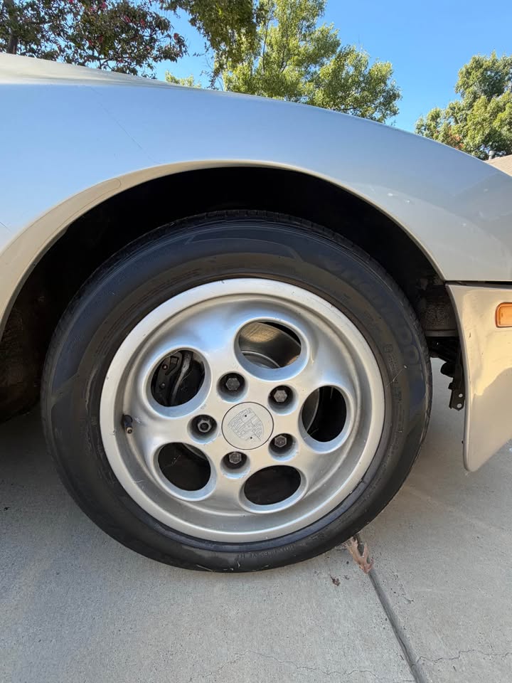1986 Porsche 944 with S2 transmission swap, new clutch, photo 2