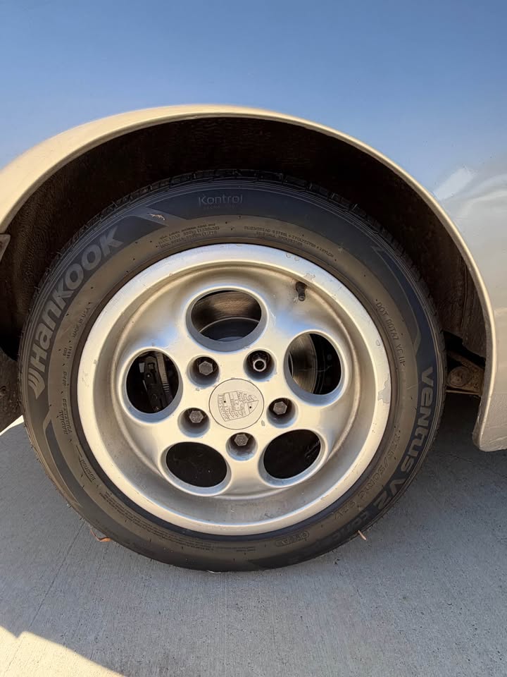 1986 Porsche 944 with S2 transmission swap, new clutch, photo 3