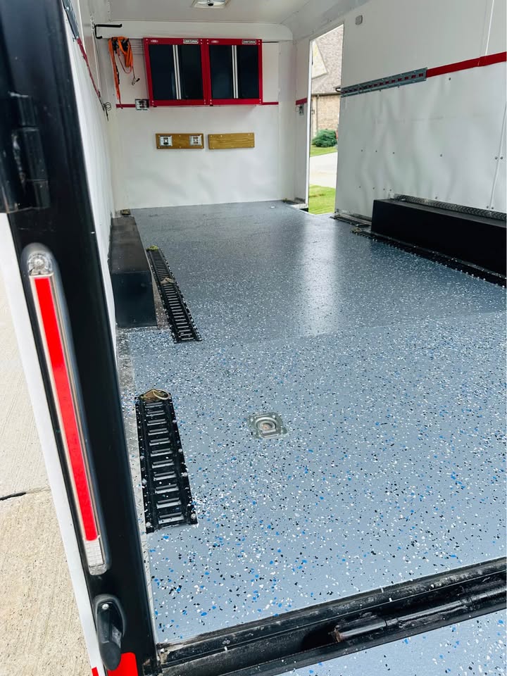 2021 Cargo Craft 20 ft enclosed car hauler trailer, photo 6