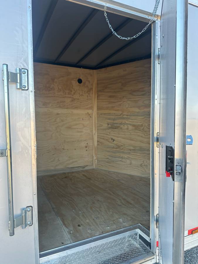 2024 Cynergy Enclosed 28’ Trailer, photo 6