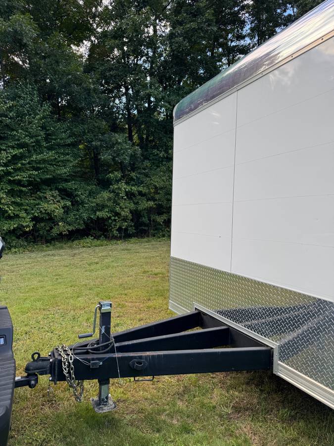 2022 United UXT Enclosed Cargo Trailer | 8.5’x16’, 5200lb Dexter Axles, photo 7