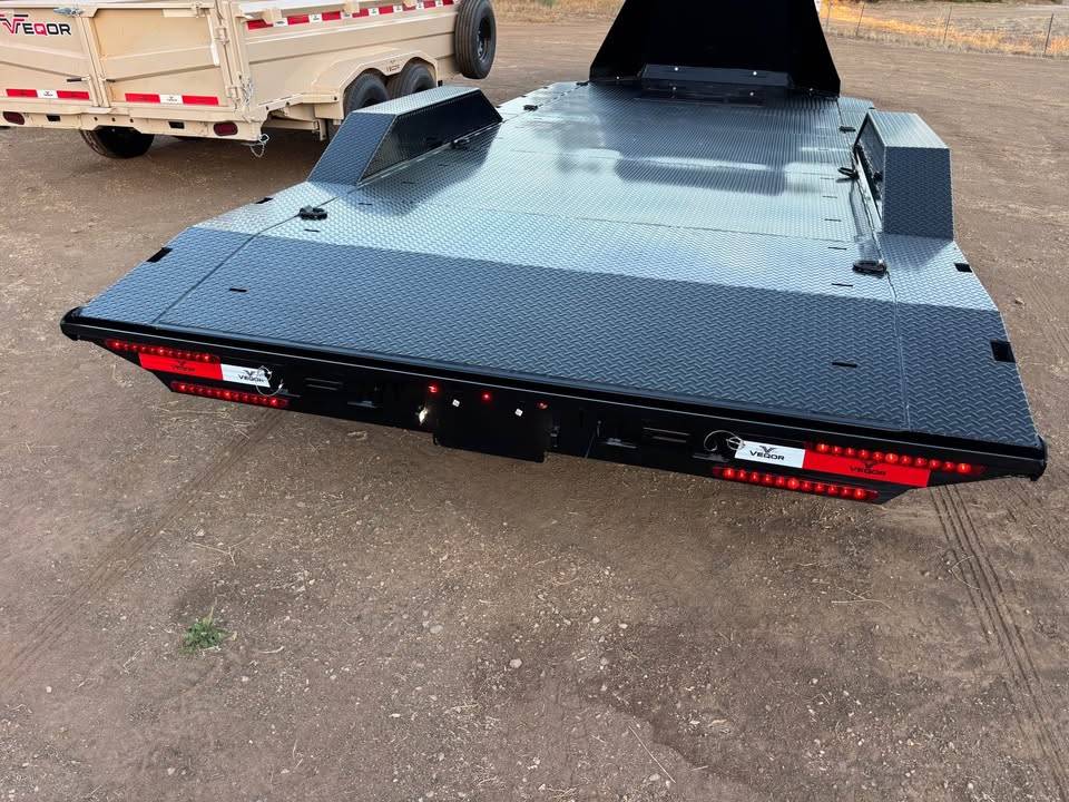 2026 Veqor 20' 14K Car Hauler – 12K Winch – Drive Over Fenders, photo 4