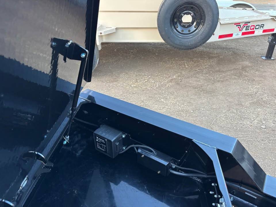 2026 Veqor 20' 14K Car Hauler – 12K Winch – Drive Over Fenders, photo 7