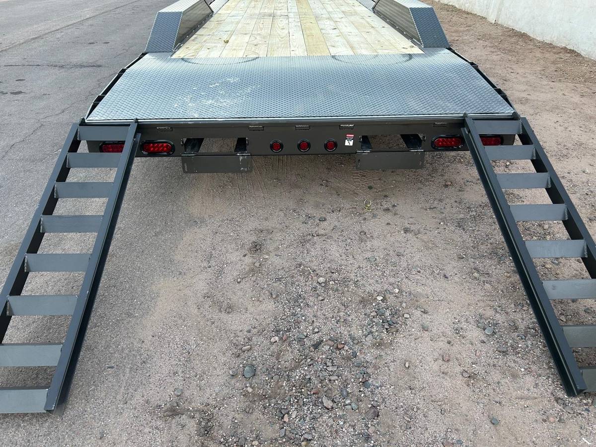 2026 gooseneck trailer equipment 102”x24’, photo 4
