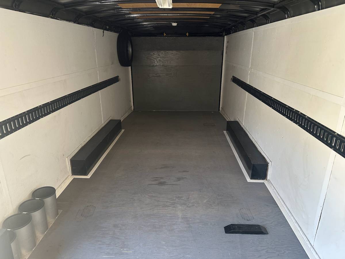 Race car enclosed trailer, photo 4