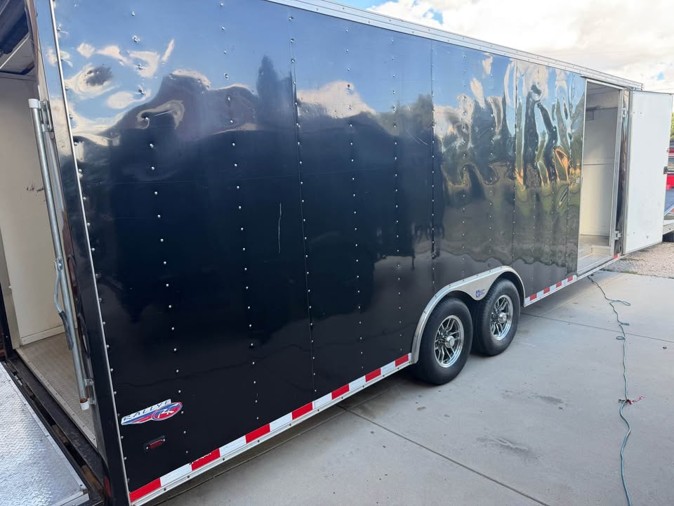 2010 pace 24’ (floor space) enclosed car hauler, photo 4