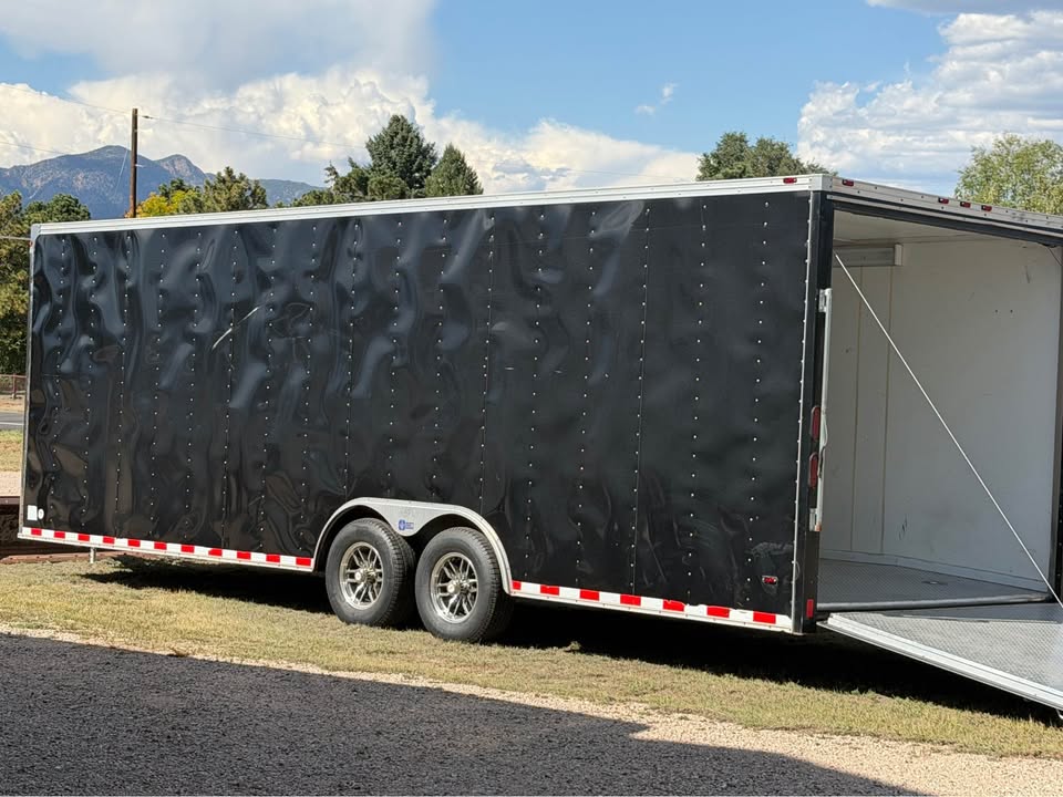 2010 pace 24’ (floor space) enclosed car hauler, photo 10